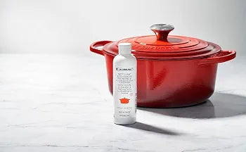 Le Creuset Enamelled Cast Iron Cleaner